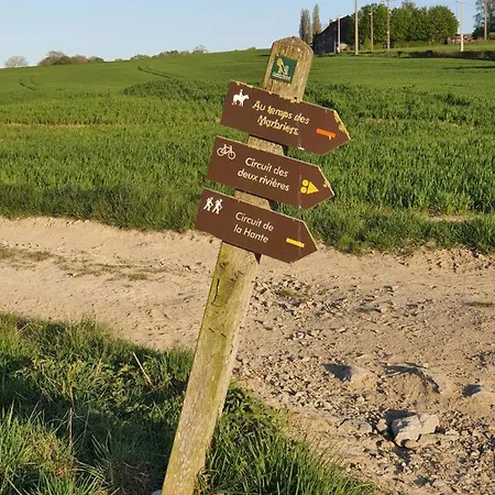 Hébergement de vacances Le Coureux Avec Superbe Vue Sur La Campagne! Bousignies-sur-Roc