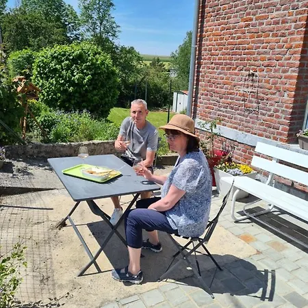 Le Coureux Avec Superbe Vue Sur La Campagne! Bousignies-sur-Roc